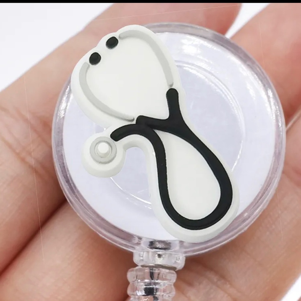 Retractable Reel Badge ID Clips with Snap Button Closure - Picture 6 of 12